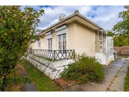 pavillon de 70 m² à dordives