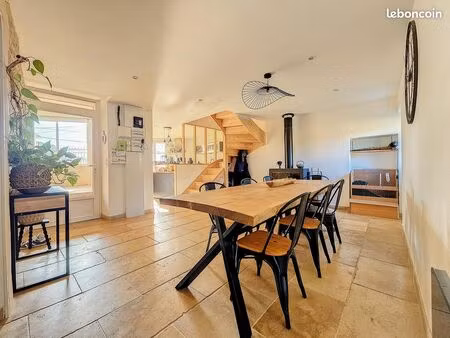 maison 5 pièces 130 m²