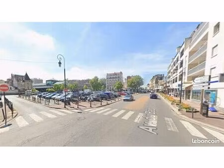 local commercial 80 m² st maur des fosses
