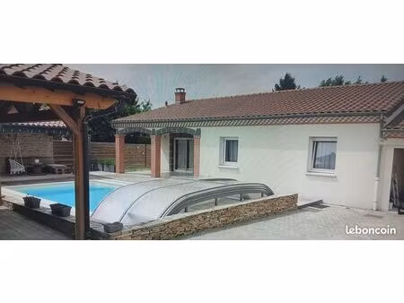 maison 4 chambres avec piscine à 10min d'issoire