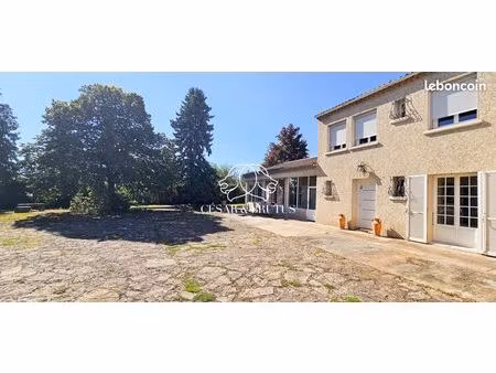maison 6 pièces 182 m²