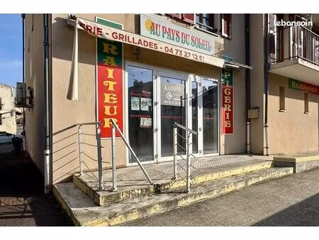 local commercial 292 m² aubière