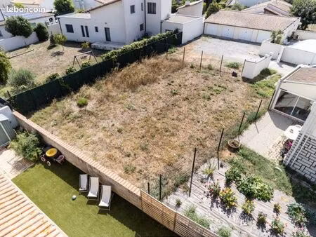 terrain constructible de 315m2 à vendre à mauguio (34130)