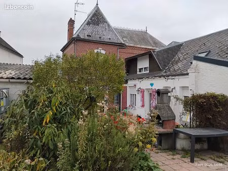 maison 6 pièces 161 m²