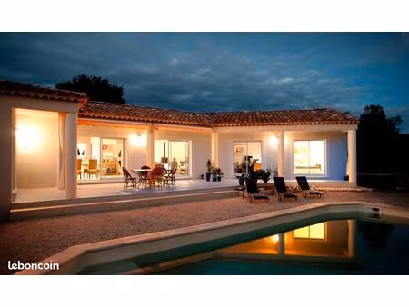mas 5 pièces 95 m²