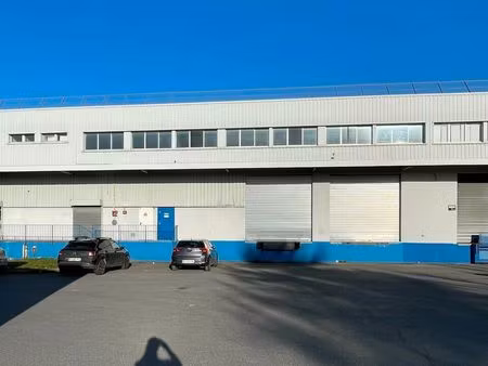 entrepot - logistique 2680 m² goussainville