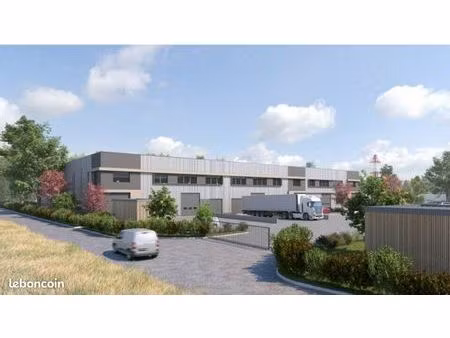 entrepot - logistique 5920 m² persan
