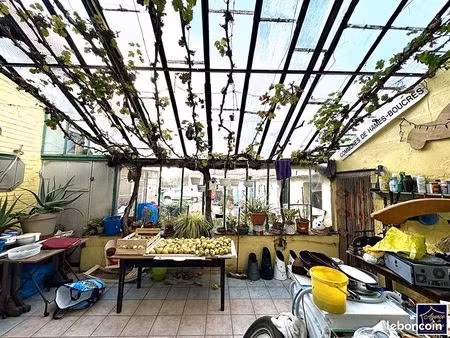 maison 6 pièces 184 m²