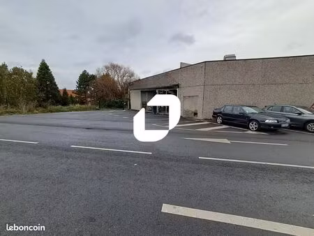 local commercial 360 m²