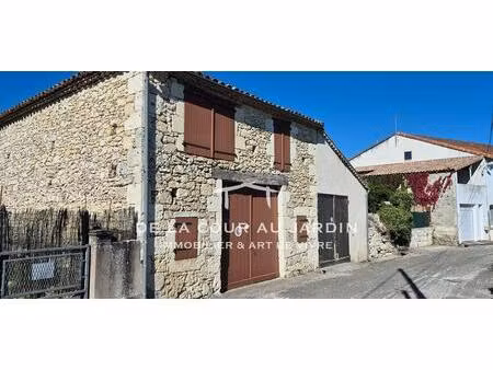 grange en pierre au coeur d'un village du tarn-et-garonne  pour f