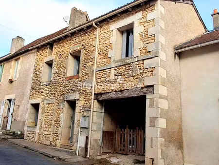 maison 90m2 - 3 chambres - saint-savin 86310