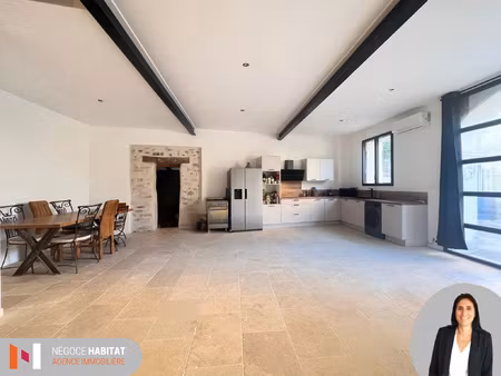 saint clement - maison de village rénovée 5 pièces de 128