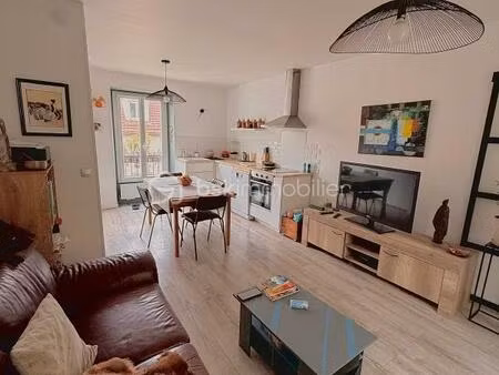 magnifique f2 plein centre