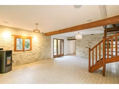 maison en pierre 117 m² – 3/4 chambres – jardin – barbery (10 min senlis)