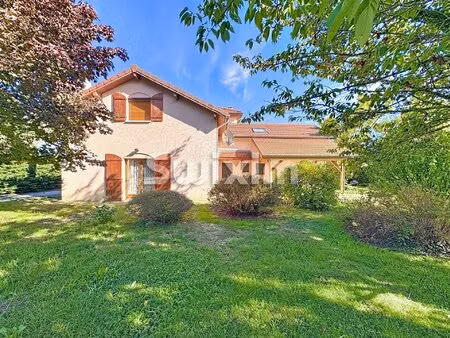 maison individuelle de 7 pièces sur parcelle de 1200 m²