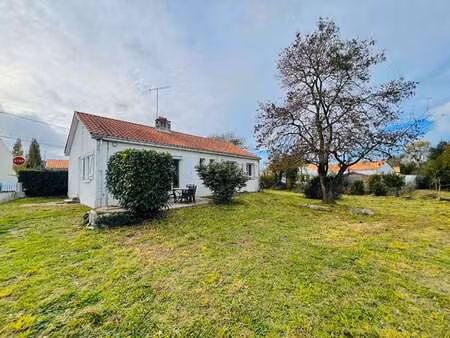 vente maison à commequiers (85220) : à vendre / 96m² commequiers