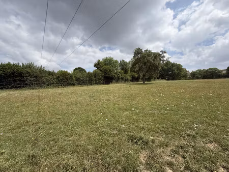 terrain d'agrément de 1638 m2