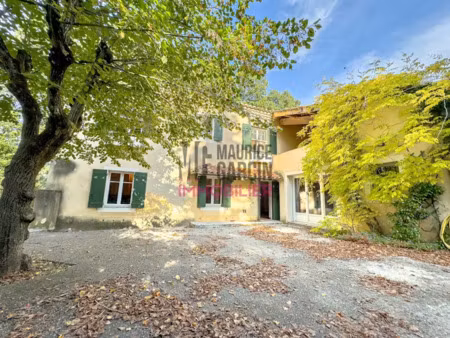vente maison 7 pièces 175 m² à carpentras (84200)  420 000 €