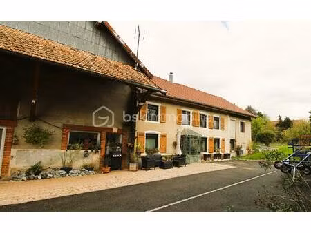 maison de 281 m² à menoncourt