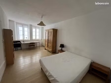 appartement 1 pièce 33 m²