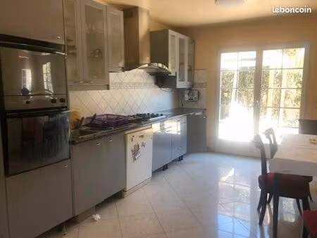 chambre indivuduelle meublee equipee