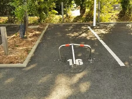 parking 11 m² treillieres