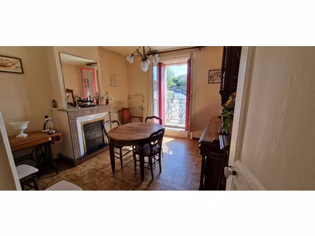 maison de village avec garage et comble