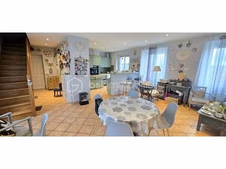 appartement de 88 m² à saint-jean-bonnefonds