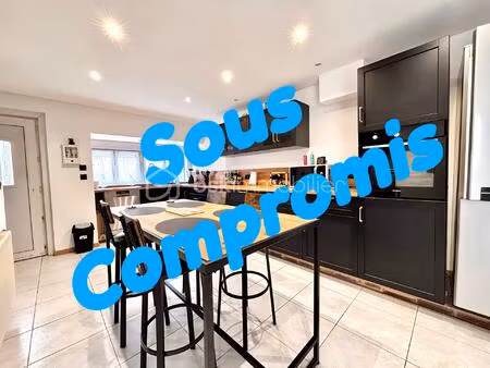 maison de ville de 100 m² à roeulx