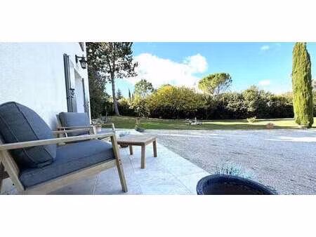 maison avec piscine et jardin aix-en-provence (13)