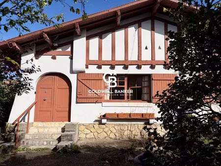 arcachon — villa basco-landaise sur beau terrain plat de 770 m²  commerces à pied