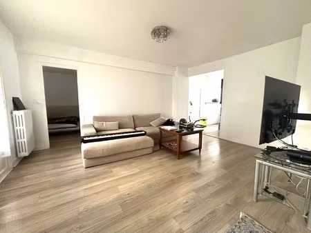 appartement 5 pieces 80m² - place de parking - antibes les combes