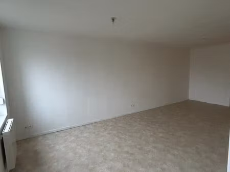 à louer appartement 39 55 m² – 450 € |trieux