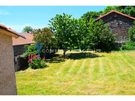 maison 6pièce(s) 4chambre(s) 131 m² coucouron (07470)