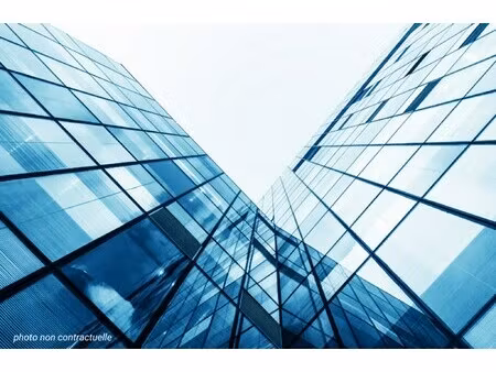 location local commercial 492m² montelimar 26200