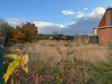 goed gelegen bouwgrond voor open bebouwing op 9are