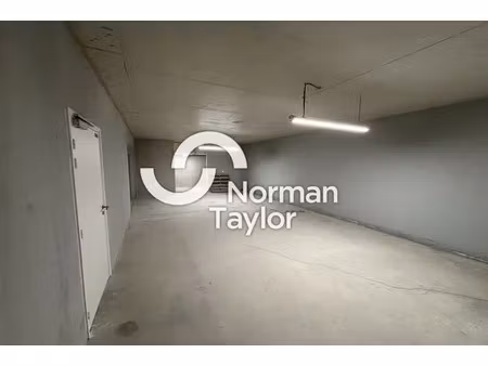 local commercial a louer