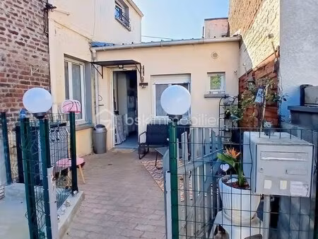 immeuble mixte de 90 m² à bouchain