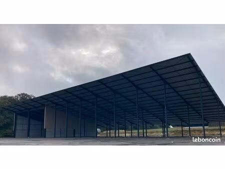 location bâtiment(s)