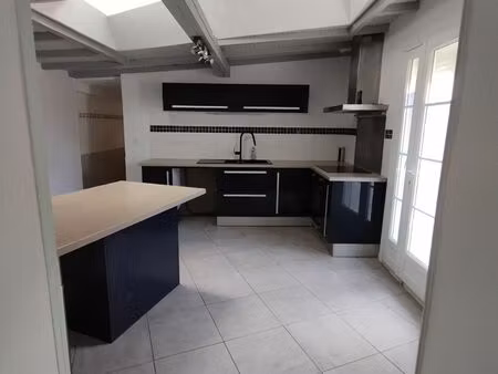 vente maison 4 pièces 86 m² ciré-d'aunis (17290)