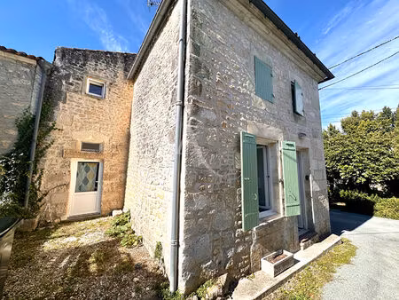 vente maison 4 pièces  90.00m²  port