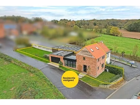 huis te koop in heuvelland met 3 slaapkamers