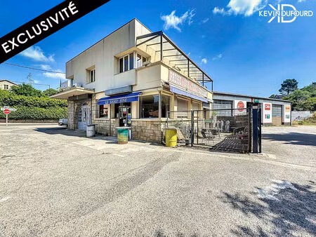 immeuble de 390m² à labegude