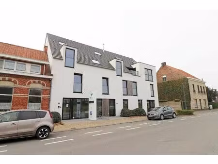 prachtig appartement met zeer ruim zonneterras.