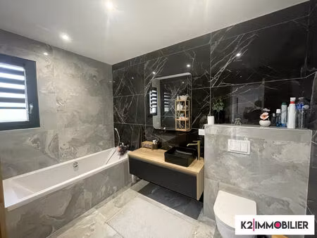 vente maison 4 pièces 119 m² pierrelatte (26700)