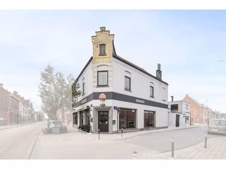 commercieel te koop in izegem met 4 slaapkamers