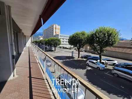 appartement à usage de bureaux   115.7m²   voiron centre ville