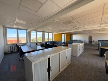 bureaux à louer à prins boudewijnlaan 65 sint-niklaas (rbu60504)