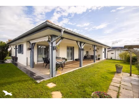 vente maison 5 pièces 130 m² à saint-jean-de-marsacq (40230)  390 000 €