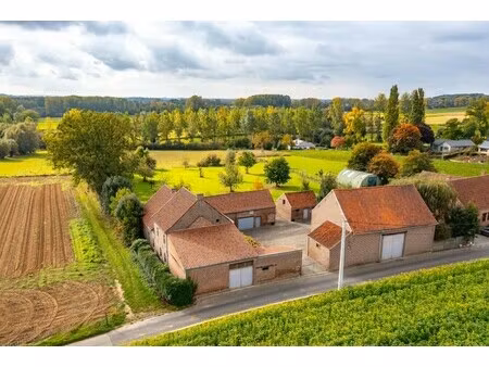 huis te koop in waarbeke